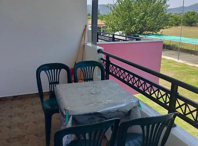 Vigla House شقة