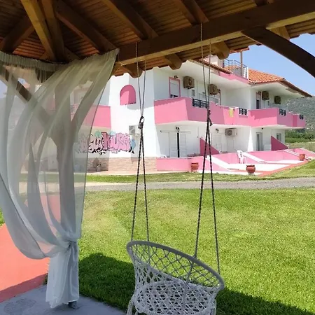 Vigla House Апартаменты