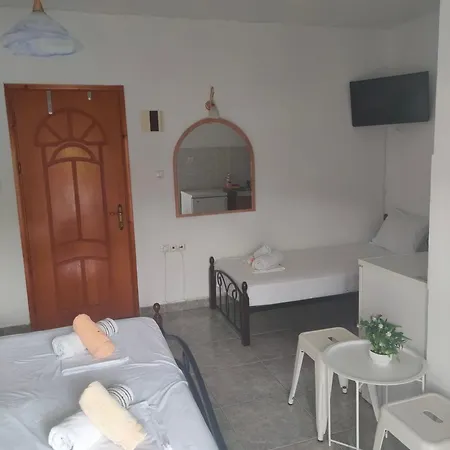 Апартаменты Vigla House *