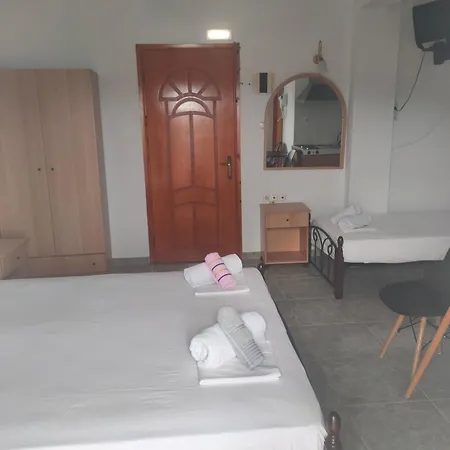 Апартаменты Vigla House *